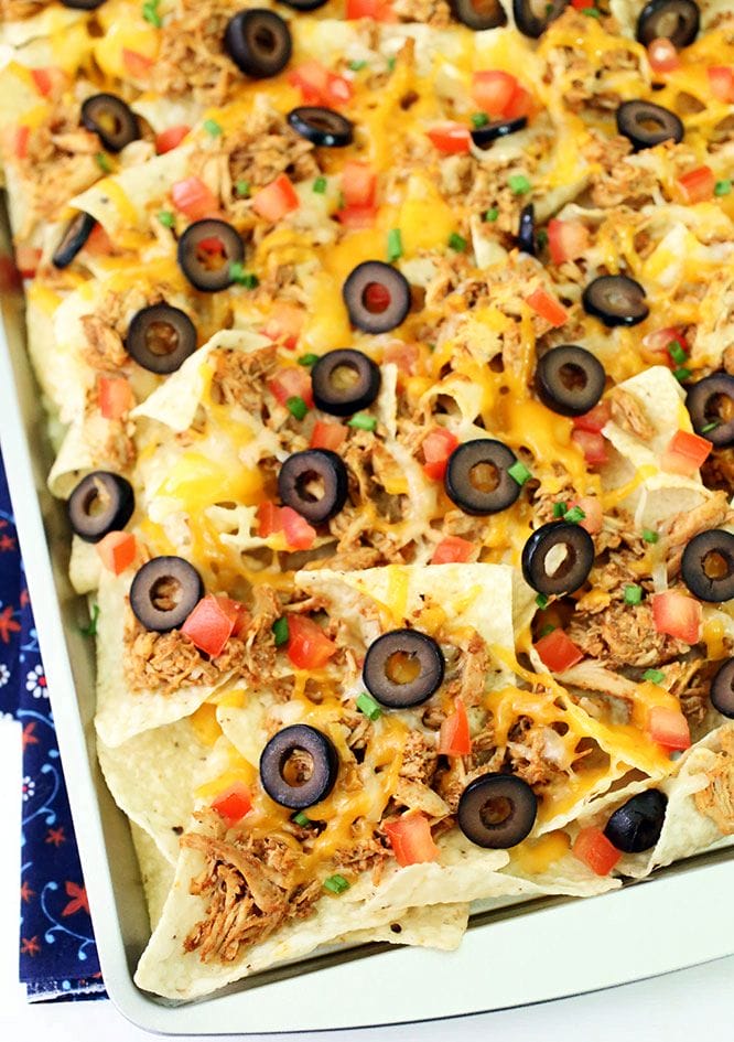 Slow Cooker Chicken Taco Nachos