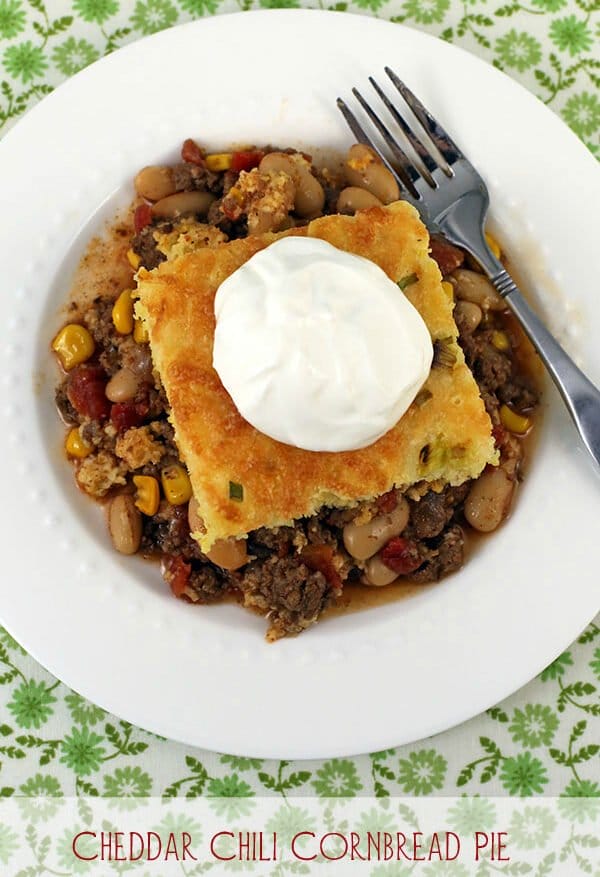 CHEDDAR CHILI CORNBREAD PIE