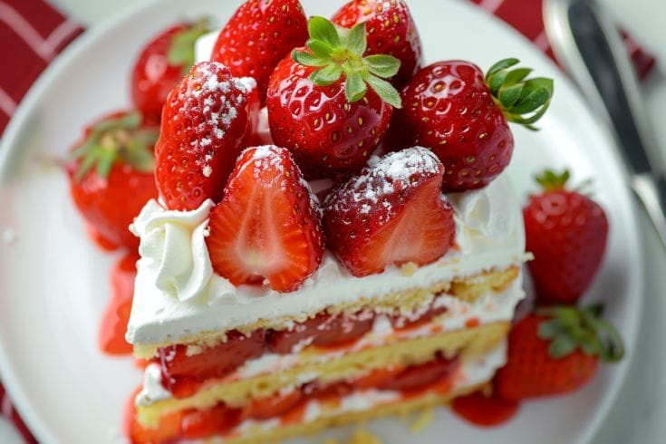 Strawberry Sponge Cake