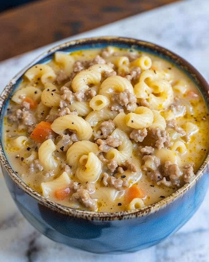 Crock Pot Macaroni Cheeseburger Soup